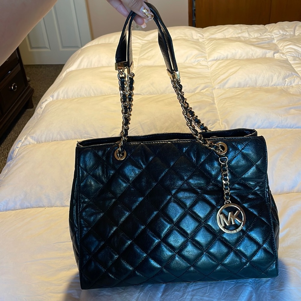 Michael Kors Leather Purse